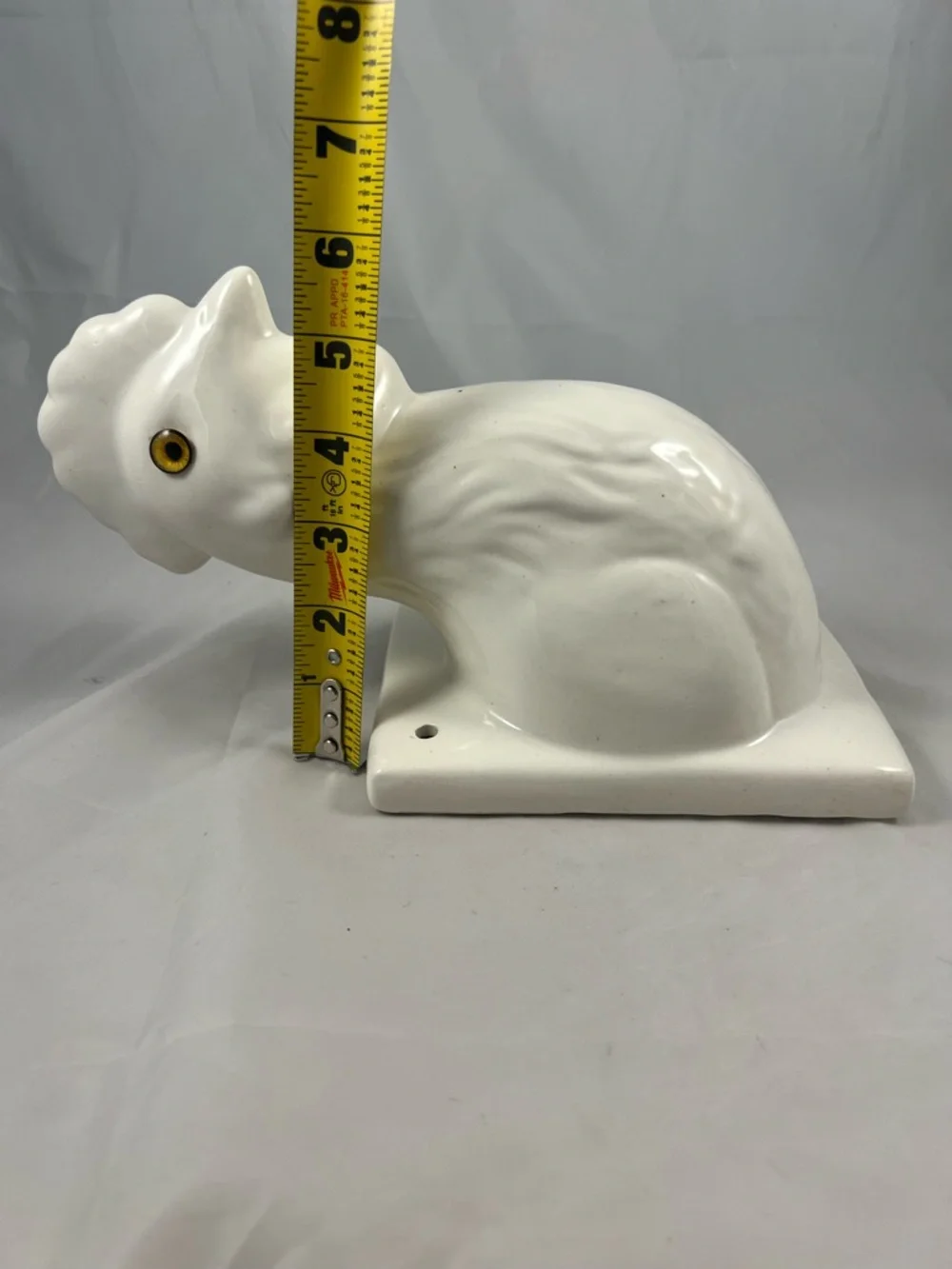 Vintage Ceramic White Rooster Chicken Wall Decor Towel Apron Hanger Farmhouse